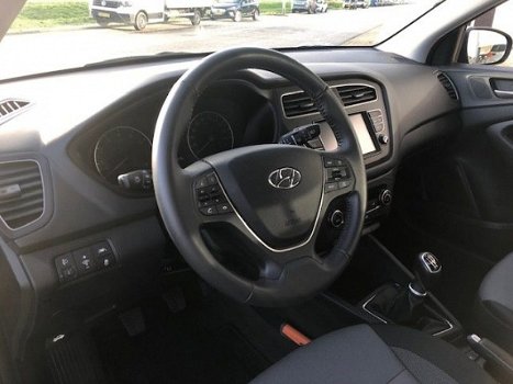 Hyundai i20 - 1.0 T-GDI Comfort | Navigatie, Achteruitrijcamera, Climate Contr - 1