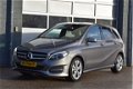 Mercedes-Benz B-klasse - 180 Urban | Ambition | Led Verlichting | Keyless-Go - 1 - Thumbnail