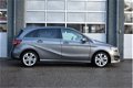 Mercedes-Benz B-klasse - 180 Urban | Ambition | Led Verlichting | Keyless-Go - 1 - Thumbnail