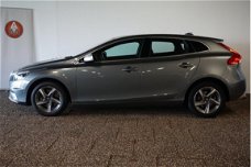 Volvo V40 - 2.0 D4 R-Design Business | Camera | Navi