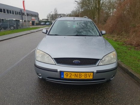 Ford Mondeo Wagon - 1.8-16V Trend Zeer nette auto airco - 1