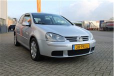 Volkswagen Golf - 1.6 FSI Turijn AIRCO / TREKHAAK