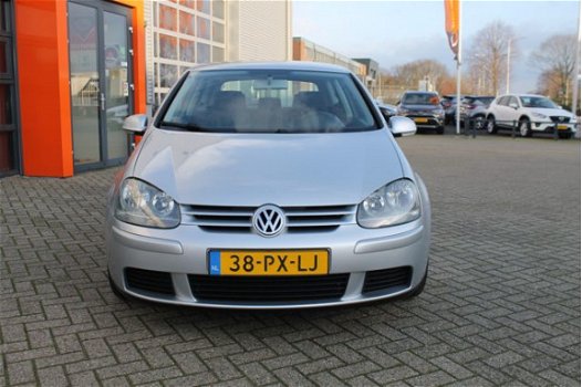 Volkswagen Golf - 1.6 FSI Turijn AIRCO / TREKHAAK - 1