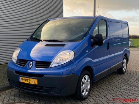 Renault Trafic - 1