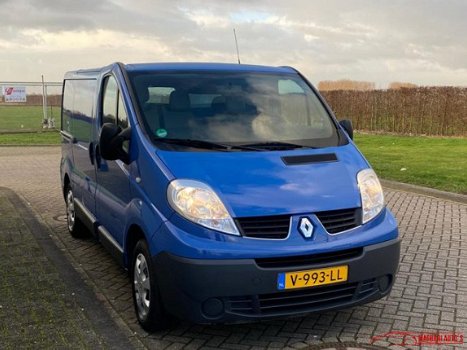 Renault Trafic - 1