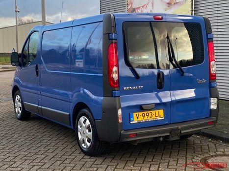 Renault Trafic - 1