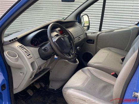 Renault Trafic - 1