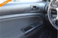 Volkswagen Passat - 2.0-20V Comfortline | CLIMA | 19'' LMV | CRUISE - 1 - Thumbnail