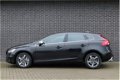 Volvo V40 - 2.0 D3 Business Sport R-Design - 1 - Thumbnail