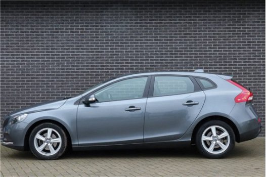 Volvo V40 - 1.6 D2 Kinetic | Business Pack Connect | - 1