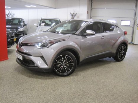 Toyota C-HR - 1.8 Hybrid Executive | Navi | BSM | Trekh. | PDC - 1