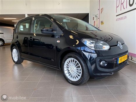 Volkswagen Up! - 1.0 high up NAVI/PDC/STOELVERW - 1