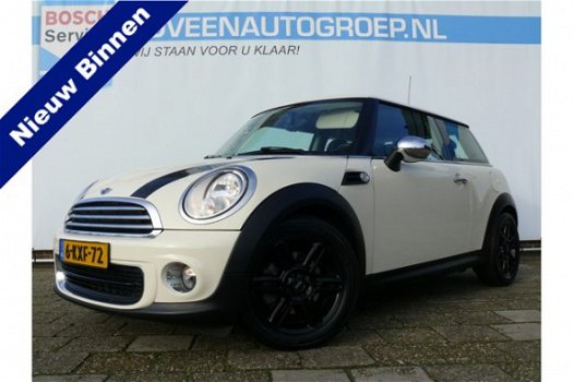 Mini Mini One - 1.6 Holland Street, Grote NAVI, Sportstoelen, Airco Clima, Armsteun, Cruise Control, - 1