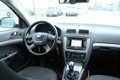 Skoda Octavia Combi - 1.4 TSI Elegance Navigatie/Trekhaak - 1 - Thumbnail