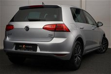 Volkswagen Golf - 1.6 TDI 110pk BMT 5D Comfortline AllStar Navigatie