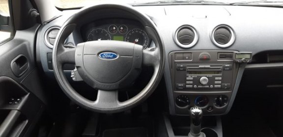 Ford Fusion - 1.4-16V Cool & Sound - 1