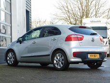 Kia Rio - 1.2 CVVT ExecutiveLine *LEDEREN BEKLEDING/STOELVERWARMING