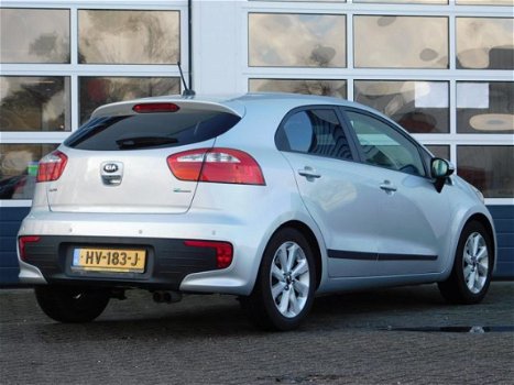 Kia Rio - 1.2 CVVT ExecutiveLine *LEDEREN BEKLEDING/STOELVERWARMING - 1