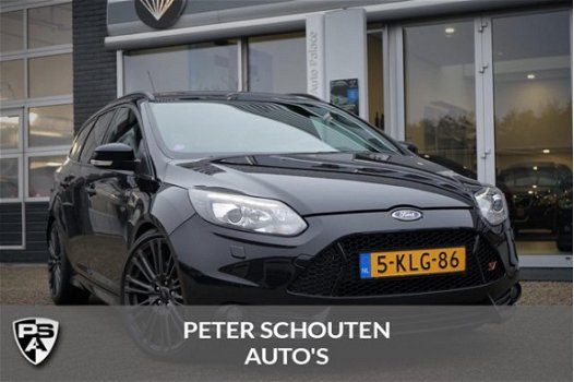 Ford Focus Wagon - 2.0 EcoBoost ST-3 300PK-Recaro Leder-Navigatie-Xenon-LED-Milltek-19