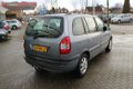 Opel Zafira - 2.2 DTI 7 Persoons - 1 - Thumbnail