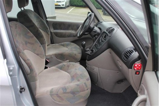 Citroën Xsara Picasso - 1.8 16V Climate control Trekhaak - 1