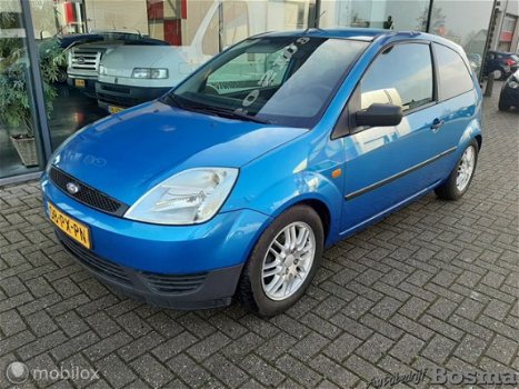 Ford Fiesta - 1.3 Ambiente - 1