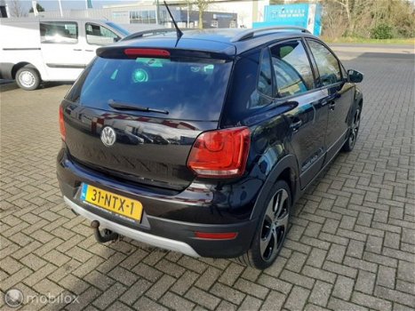 Volkswagen Polo - 1.4-16V Cross - 1