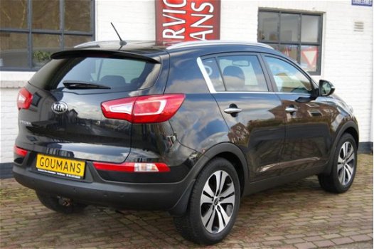 Kia Sportage - 2.0 Plus Pack Automaat Clima Trekhaak Cruise - 1