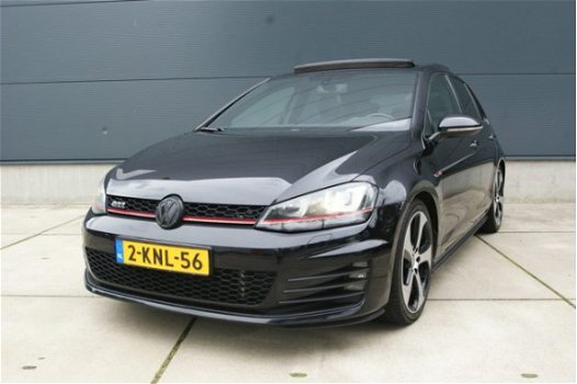 Volkswagen Golf - 7 2.0 TSI GTI NL AUTO, FULL OPTIONS, PANORAMA - 1