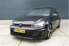 Volkswagen Golf - 7 2.0 TSI GTI NL AUTO, FULL OPTIONS, PANORAMA