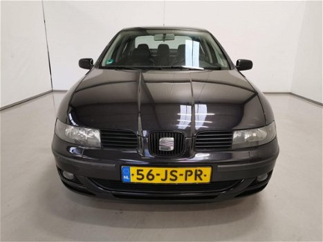 Seat Toledo - 2.3 V5 Signo / Airco / Stoelverw. / Leder - 1