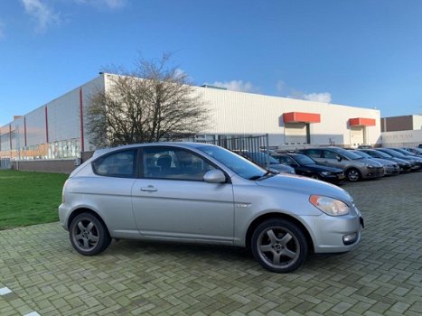 Hyundai Accent - 1.4i Dynamic Airco 3drs Nieuwe APK NAP - 1