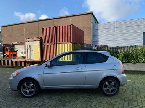 Hyundai Accent - 1.4i Dynamic Airco 3drs Nieuwe APK NAP - 1