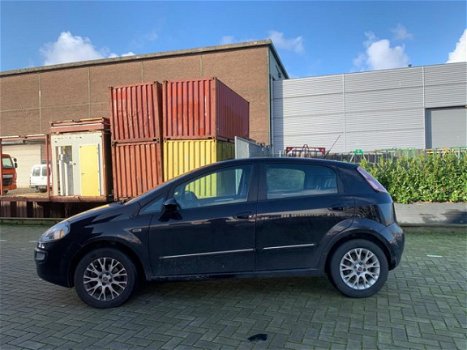 Fiat Punto Evo - 1.4 Dynamic 5drs 2010 147.000km Clima APK NAP - 1