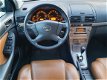 Toyota Avensis Wagon - 2.0 16V AUTOMAAT LEER - 1 - Thumbnail