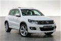 Volkswagen Tiguan - 2.0 TSI R-line 211pk Leer Xenon Pano Navi 4motion DSG - 1 - Thumbnail