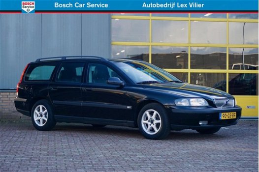 Volvo V70 - 2.4 Comfort Line - Instapklaar met nieuwe LPG-installatie - 1