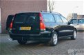 Volvo V70 - 2.4 Comfort Line - Instapklaar met nieuwe LPG-installatie - 1 - Thumbnail