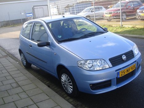 Fiat Punto - 1.2 Sound MET NIEUWE APK - 1