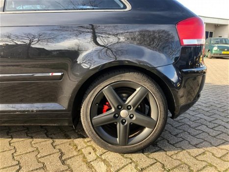 Audi A3 - 2.0 FSI Attraction |Cruise|Airco|Parrot|150pk| - 1