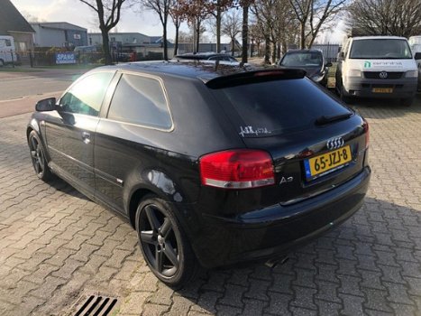 Audi A3 - 2.0 FSI Attraction |Cruise|Airco|Parrot|150pk| - 1