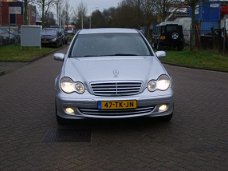 Mercedes-Benz C-klasse - 200 CDI Class