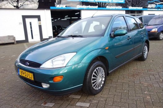 Ford Focus - 1.8-16V Ghia Vol optie - 1