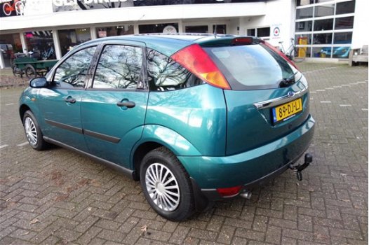 Ford Focus - 1.8-16V Ghia Vol optie - 1