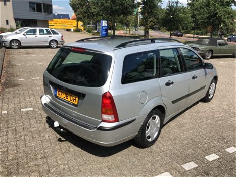 Ford Focus Wagon - 1.6-16V Cool Edition Mooie Focus station , Metallic lak, IJSKOUDE AIRCO, WINTERBA - 1