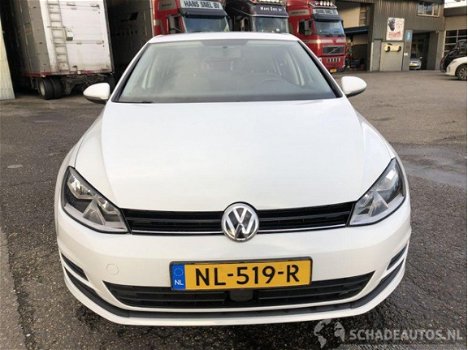 Volkswagen Golf - 7 1.6 tdi 66kw/90pk bleumotion 5drs - airco - adaptive cruise control - trekhaak - - 1