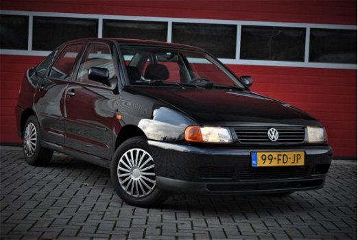 Volkswagen Polo - 1.6 2000 *APK 02-09-2020 - 1