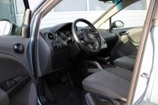 Seat Altea - 2.0 TDI Stylance Automaat Clima/Cruise/Elek.Ramen/C.V./Radio.CD/LM.Velgen/Trekhaak