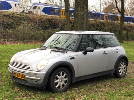 Mini Mini One - 1.6 Pepper airco 2003 velgen nieuwe apk - 1