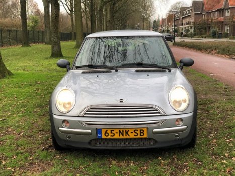 Mini Mini One - 1.6 Pepper airco 2003 velgen nieuwe apk - 1